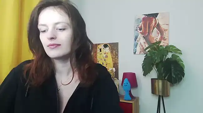 juicyNadine online show from 22, 1, 2025