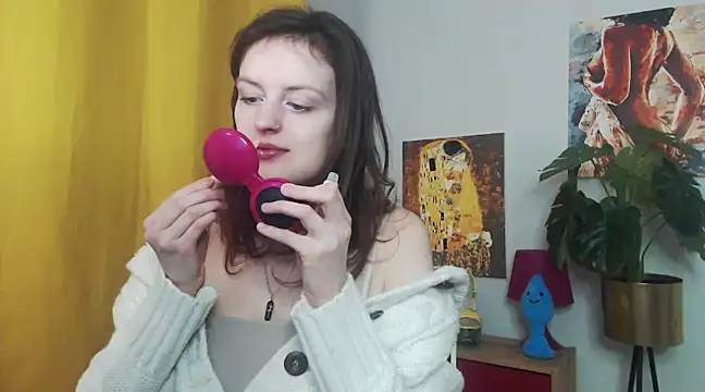 juicyNadine online show from 12, 2, 2025