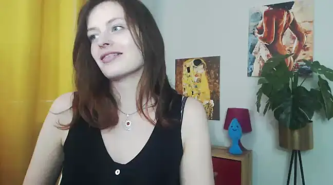 juicyNadine online show from 25, 2, 2025