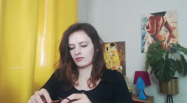 juicyNadine online show from 17, 3, 2025