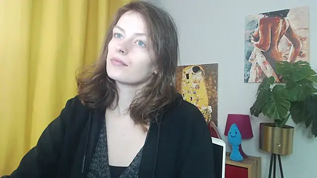 juicyNadine online show from 4, 11, 2025