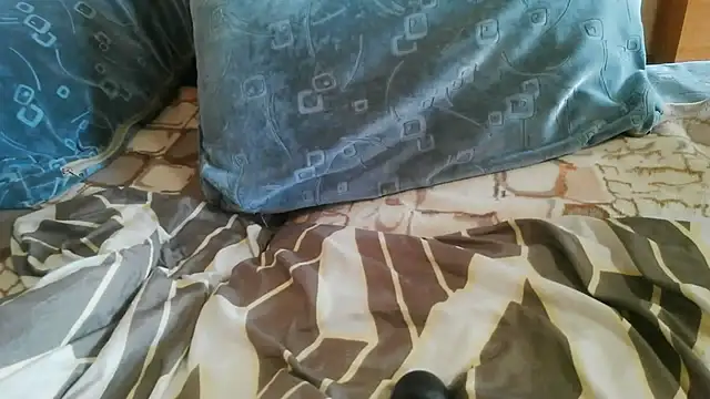 lizzy kissy666 online show from 8, 3, 2026