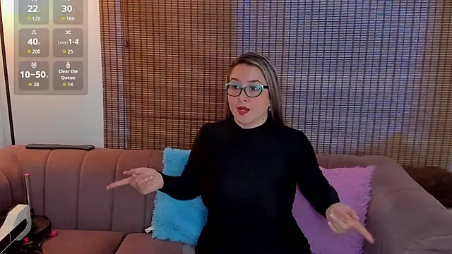 Snapshot of ariana_cross chatting on 20, 11, 2025 ariana cross online show from 20, 11, 2025