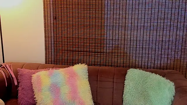 Snapshot of ariana_cross chatting on 26, 2, 2026 ariana cross online show from 26, 2, 2026