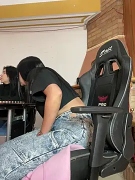 SaritaHot 69 online show from 19, 2, 2025