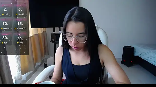 Snapshot of Mariam_Gomezxxx chatting on 28, 1, 2025 Mariam Gomezxxx online show from 28, 1, 2025