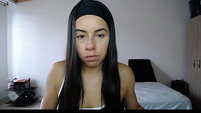 Snapshot of Mariam_Gomezxxx chatting on 8, 10, 2025 Mariam Gomezxxx online show from 8, 10, 2025