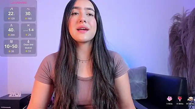 paulina sweett  online show from 25, 11, 2025