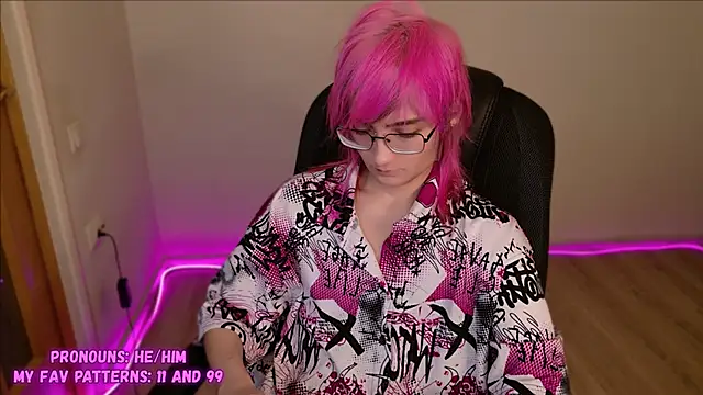 CuteYukiKun online show from 1, 2, 2025