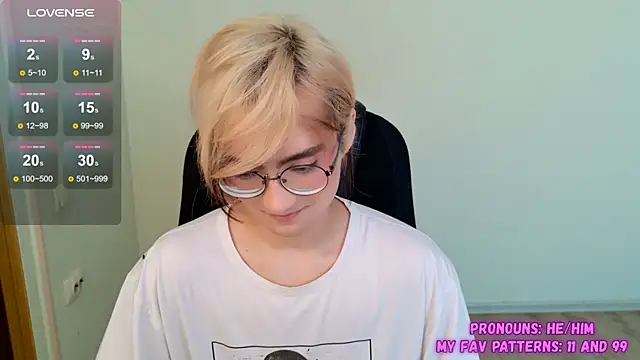 CuteYukiKun online show from 3, 10, 2025