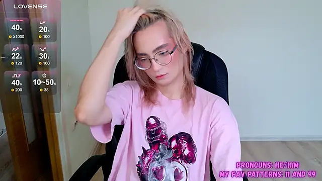 CuteYukiKun online show from 9, 10, 2025