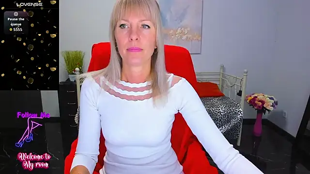 Snapshot of Anita_Tayson chatting on 3, 10, 2025 Anita Tayson online show from 3, 10, 2025