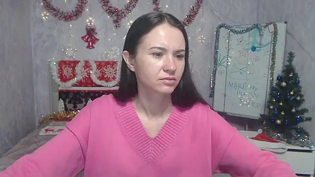 KaraCriegs online show from 3, 12, 2025