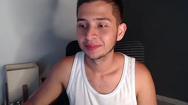 Snapshot of harold_18_ chatting on 24, 3, 2026 harold 18 online show from 24, 3, 2026