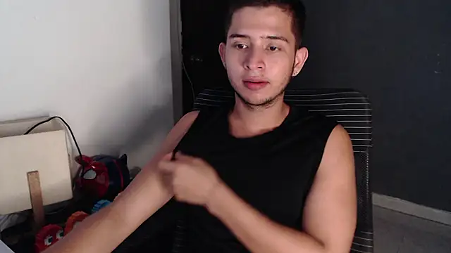 Snapshot of harold_18_ chatting on 25, 3, 2026 harold 18 online show from 25, 3, 2026