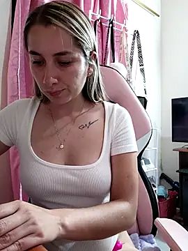 Iris love18 online show from 5, 4, 2026