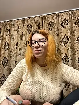 NadiraNoor online show from 23, 1, 2025