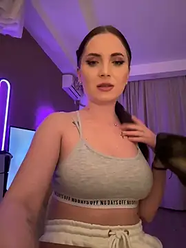 AvaGianna online show from 26, 1, 2025