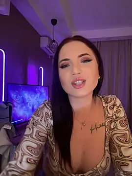 AvaGianna online show from 29, 1, 2025