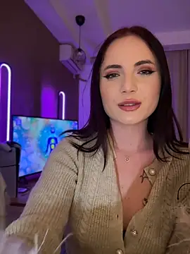 AvaGianna online show from 5, 2, 2025