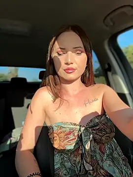 AvaGianna online show from 19, 9, 2025