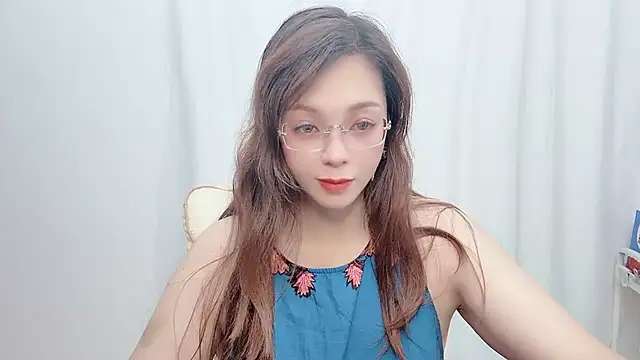 Toookiss online show from 4, 10, 2025