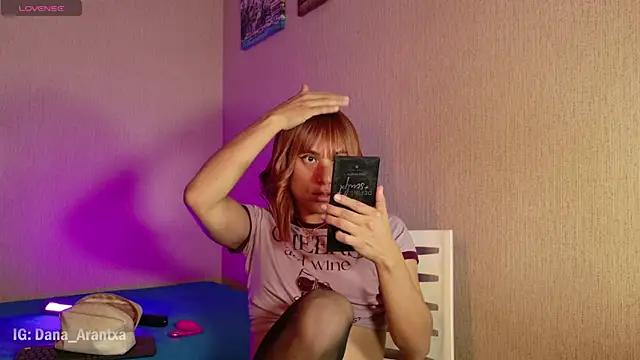 Snapshot of DanArant chatting on 25, 11, 2025 DanArant online show from 25, 11, 2025