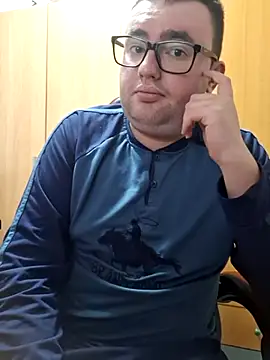 Snapshot of Javier_bear chatting on 18, 3, 2025 Javier bear online show from 18, 3, 2025