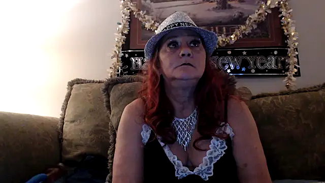 Snapshot of LexxiLeeds chatting on 1, 1, 2025 LexxiLeeds online show from 1, 1, 2025