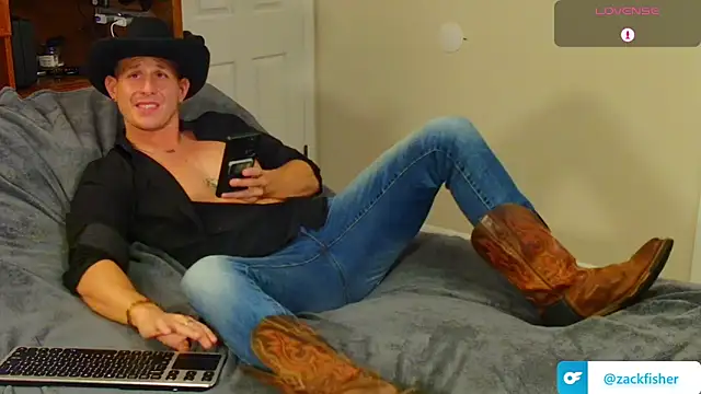 Snapshot of zack_Fisher chatting on 10, 9, 2025 zack Fisher online show from 10, 9, 2025