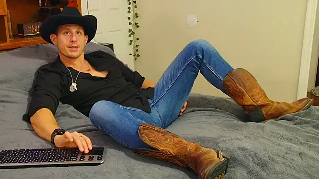 Snapshot of zack_Fisher chatting on 22, 12, 2025 zack Fisher online show from 22, 12, 2025