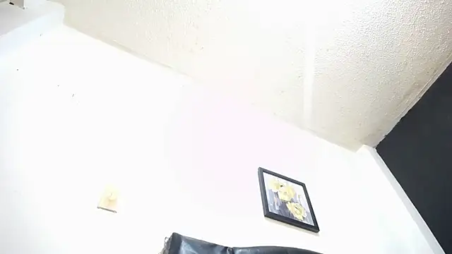 candyladyboy online show from 25, 3, 2026