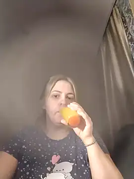 Lady nice cat online show from 25, 2, 2025