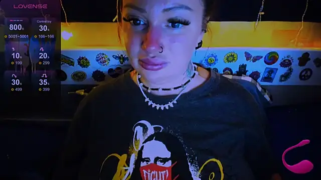 EllieOz online show from 18, 3, 2025