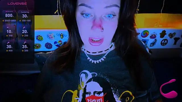 EllieOz online show from 21, 3, 2025