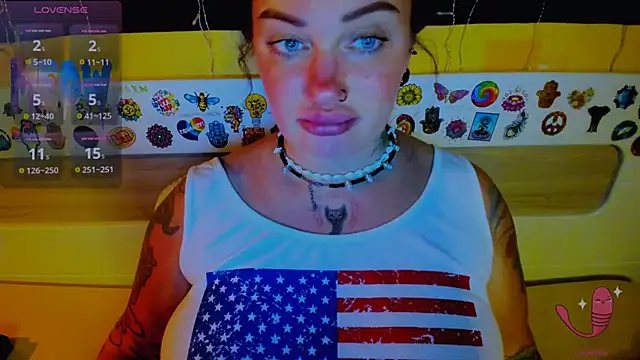 EllieOz online show from 22, 9, 2025