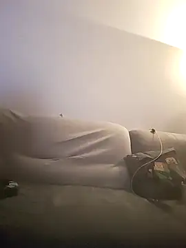 LauraBaby online show from 11, 2, 2026