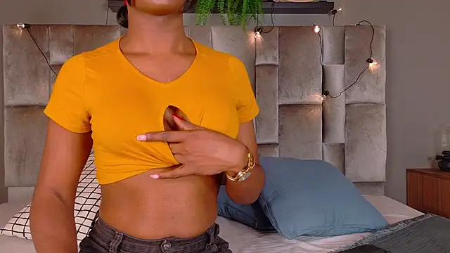 nahomi campbell online show from 2, 12, 2025