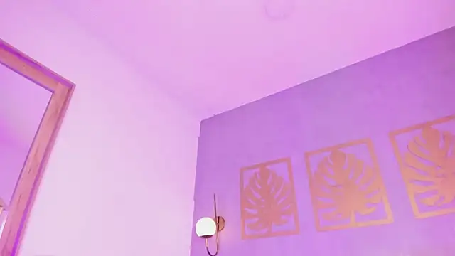 majo rosse  online show from 15, 4, 2026