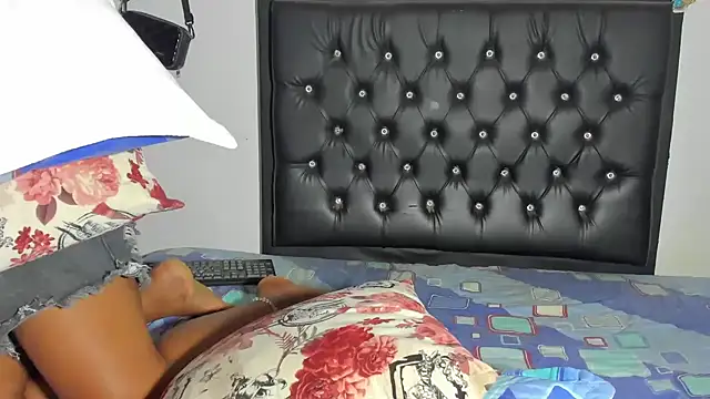 miss-jackson1 online show from 30, 1, 2025