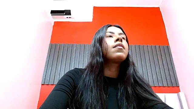 VeronicaRobles online show from 22, 11, 2025