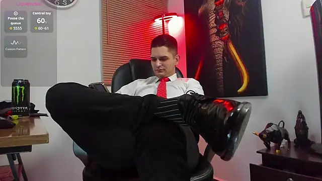 Snapshot of Nicolas_Fellener chatting on 13, 9, 2025 Nicolas Fellener online show from 13, 9, 2025