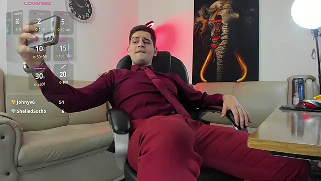 Snapshot of Nicolas_Fellener chatting on 17, 12, 2025 Nicolas Fellener online show from 17, 12, 2025