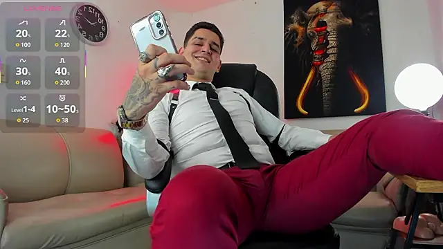 Snapshot of Nicolas_Fellener chatting on 4, 2, 2026 Nicolas Fellener online show from 4, 2, 2026