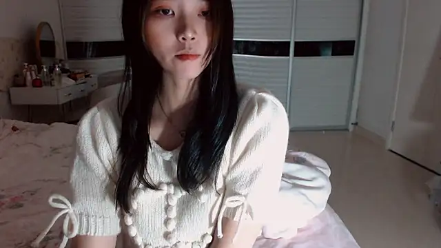 -Lucky Girl online show from 3, 2, 2026