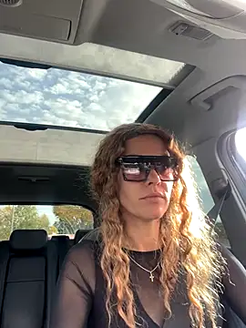 Snapshot of tmona1917 chatting on 30, 10, 2025 tmona1917 online show from 30, 10, 2025