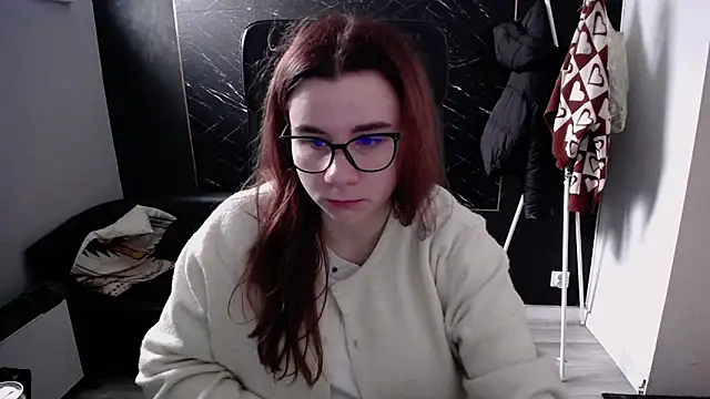 littleviki7 online show from 18, 10, 2025