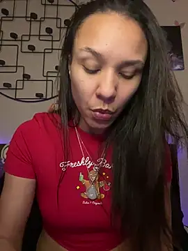 Snapshot of _Neeka_ chatting on 17, 12, 2024  Neeka  online show from 17, 12, 2024