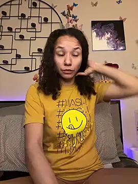 Snapshot of _Neeka_ chatting on 17, 1, 2025  Neeka  online show from 17, 1, 2025