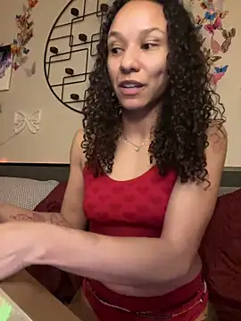 Snapshot of _Neeka_ chatting on 28, 2, 2025  Neeka  online show from 28, 2, 2025